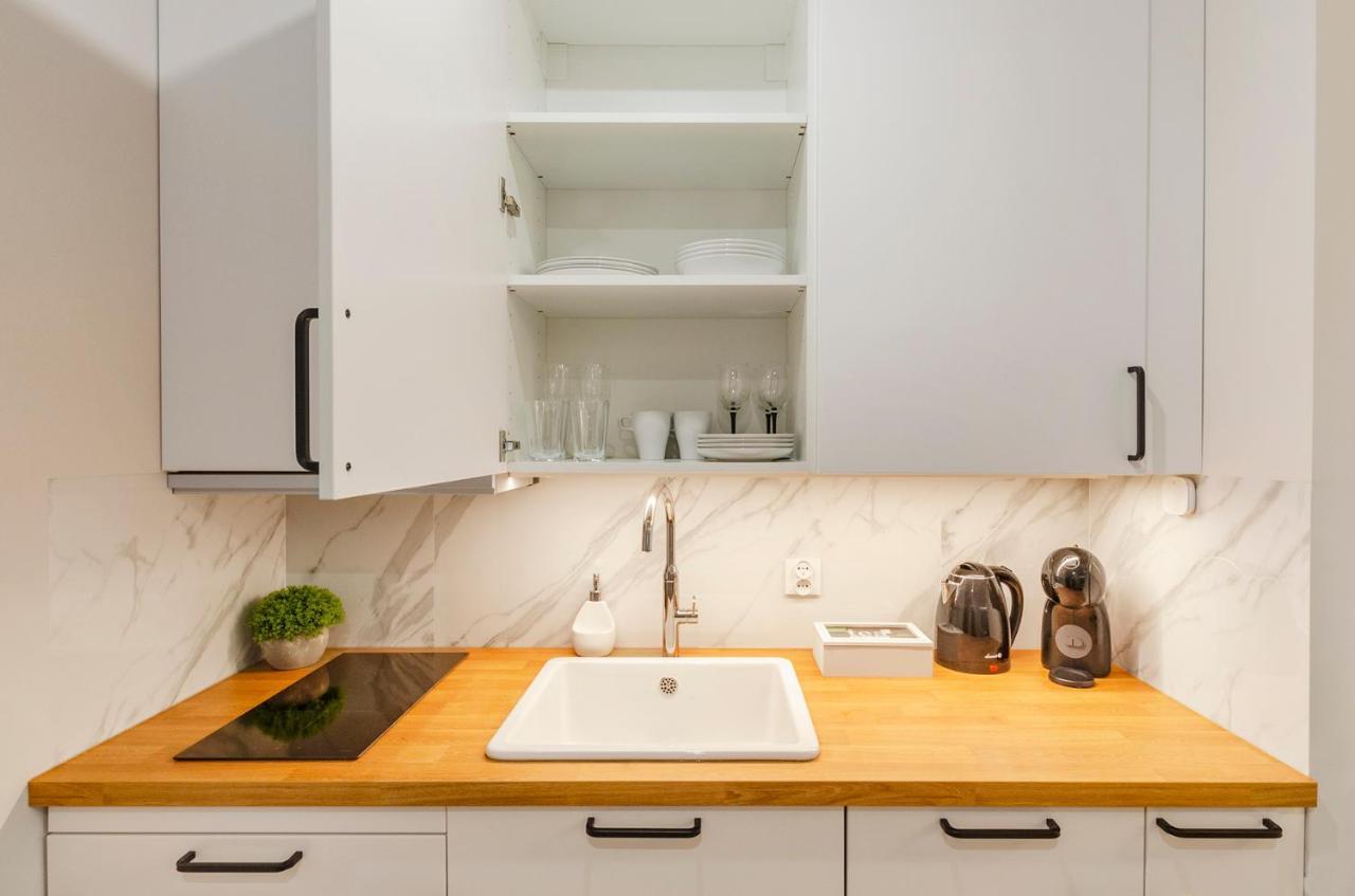 Sky Home- Rose Apartament -Manufaktura, Bezplatny Parking, Klima, Dostep Na Kod Lodž Exteriér fotografie